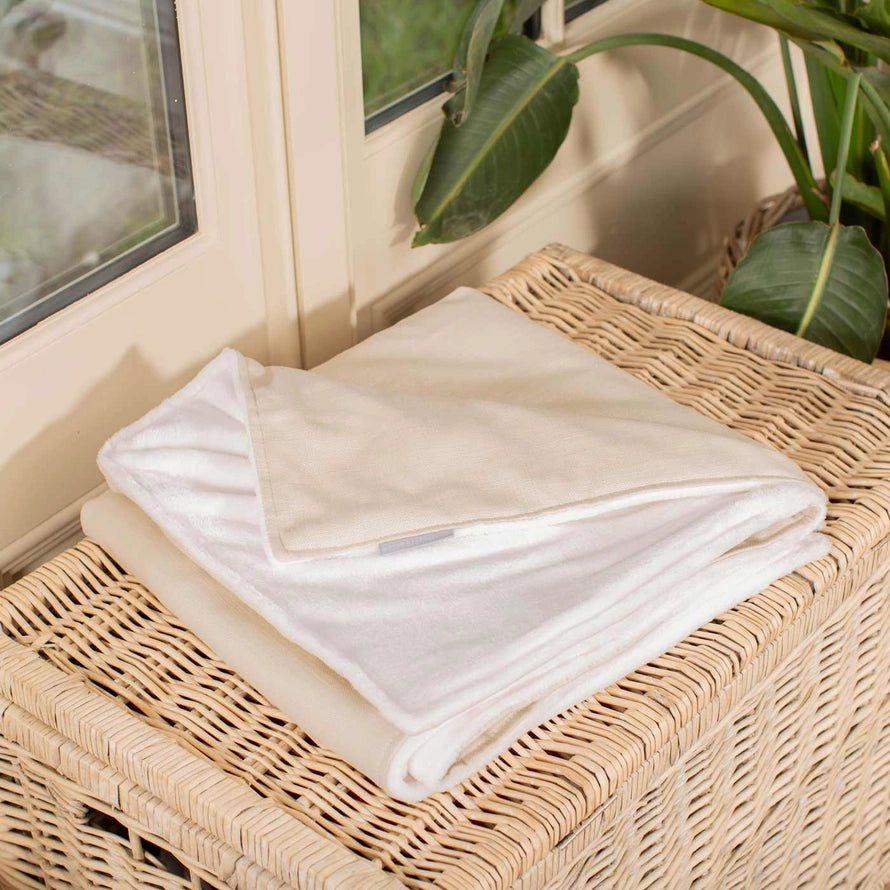 Luxusní bavlněná deka pro psy – Savanna Bone