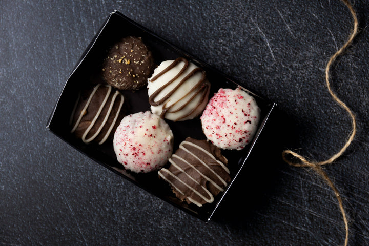 Doggy Truffles – ručně zdobené pralinky pro psy