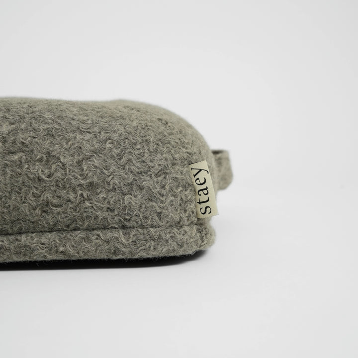 Stylový pelíšek pro psy z curl látky