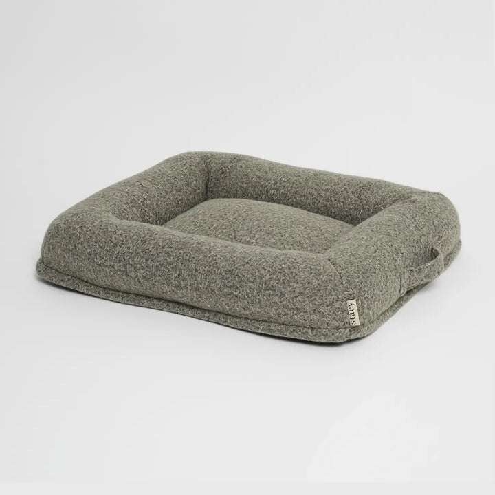 Stylový pelíšek pro psy z curl látky